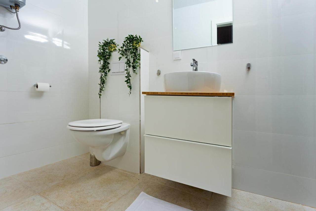 Apartment And Studios Happy Place Hvar Town Exterior foto