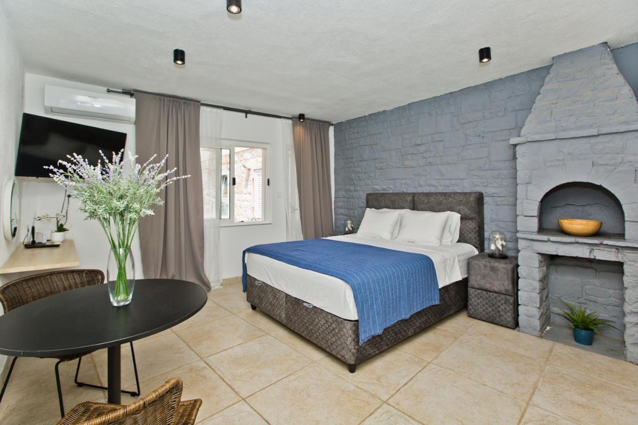 Apartment And Studios Happy Place Hvar Town Exterior foto