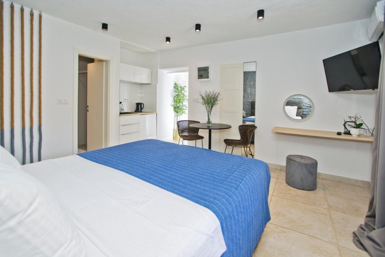 Apartment And Studios Happy Place Hvar Town Exterior foto